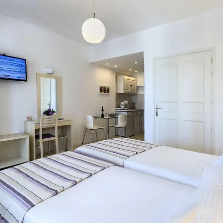 & Kalypso Hotel Naousa (Paros)