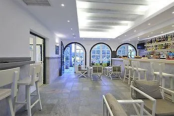 & Kalypso Hotel 3*