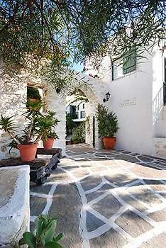 & Kalypso 3* Naousa (Paros)