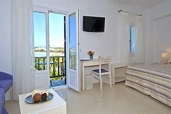 & Kalypso Hotel 3*
