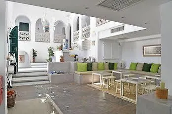 Hotel & Kalypso Naousa (Paros)