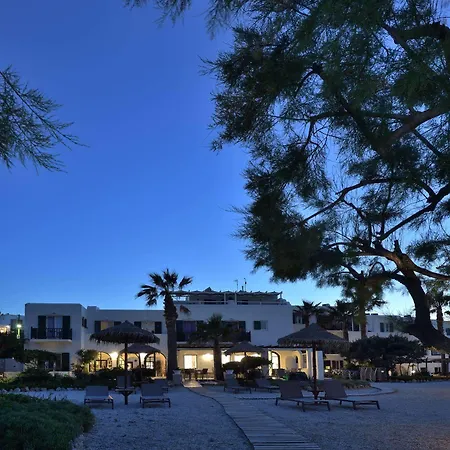 Hotel & Kalypso 3*