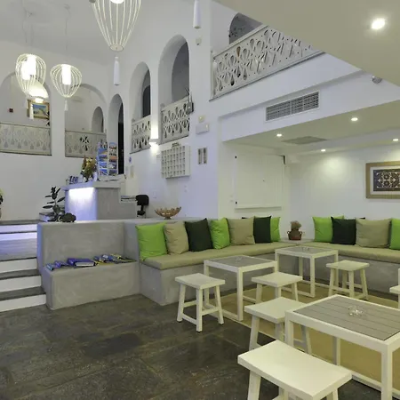 & Kalypso 3* Naousa (Paros)