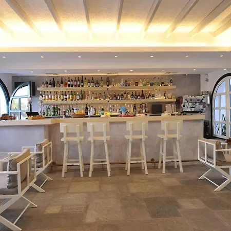 & Kalypso Hotel Naousa (Paros)