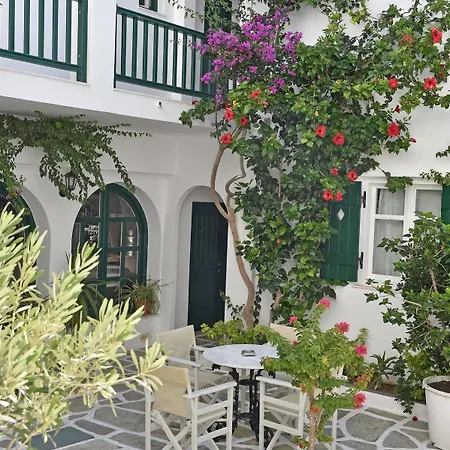 & Kalypso Hotel
